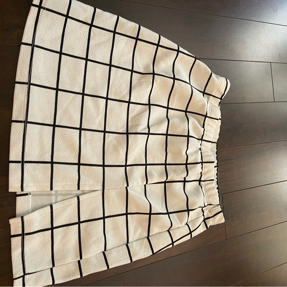 Shein grid pleated skirt,